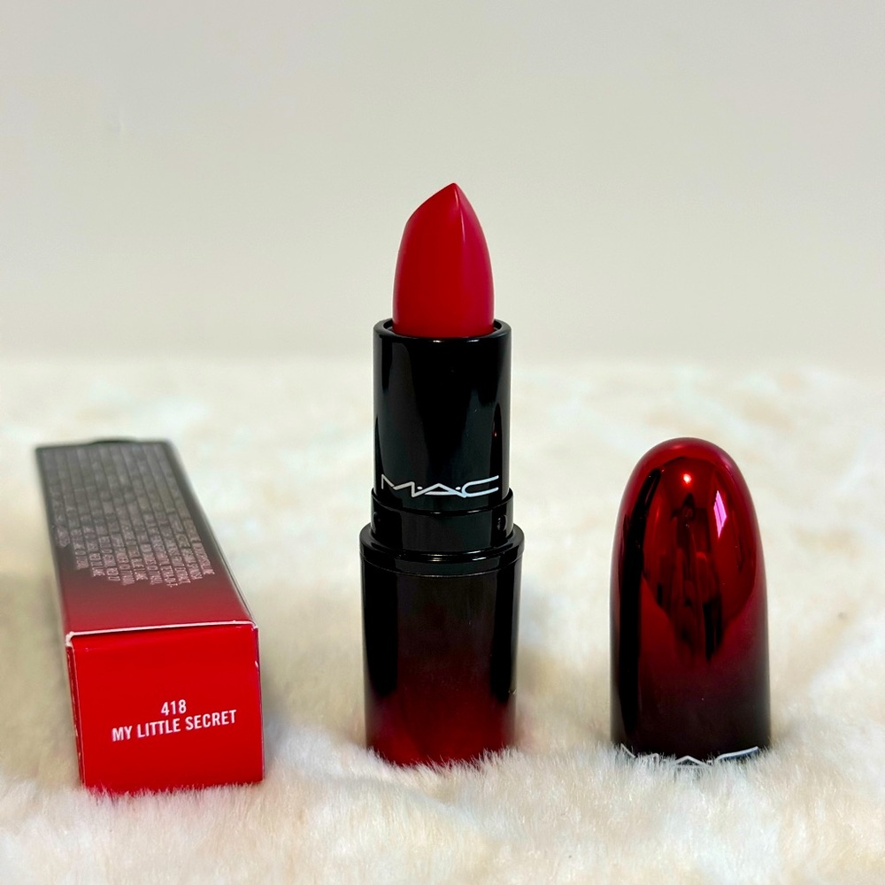 MAC Love Me Lipstick 418- My Little Secret
